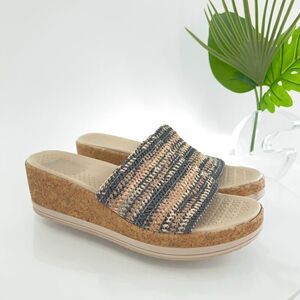 Bzees Women Runaway Sandals Size 10 Beige Woven Slides Cork Wedge Shoes